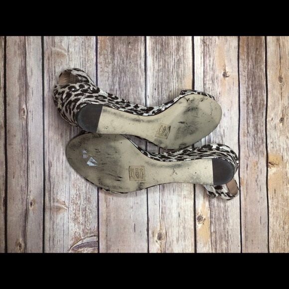 J Crew leopard print Laila wedges size 6.5 - Picture 4 of 8